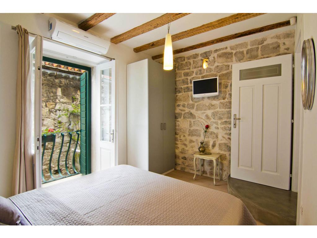 Apartment Diocletian Pearl Split Exterior photo